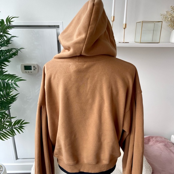Forever 21 Brown Long Sleeve Cropped Balloon Sleeve Hoodie Size Medium - Picture 3 of 5